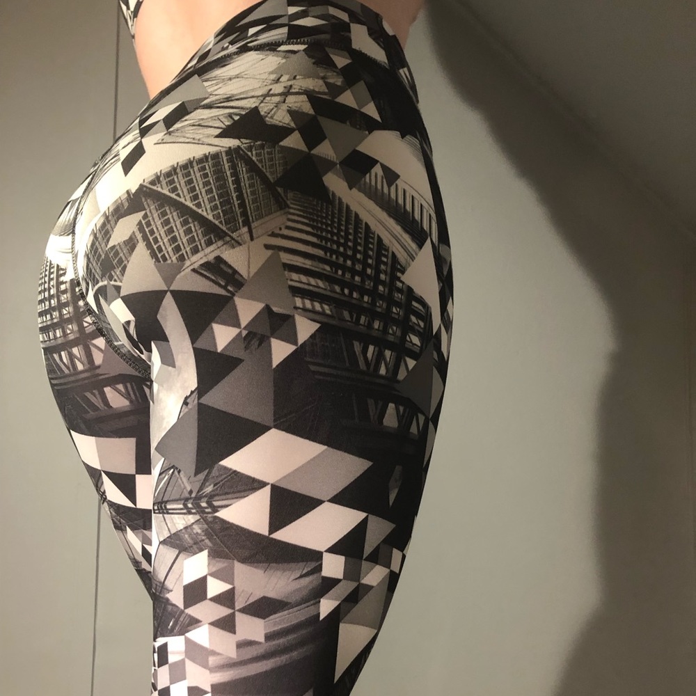 Reebok Leggings : City Pattern